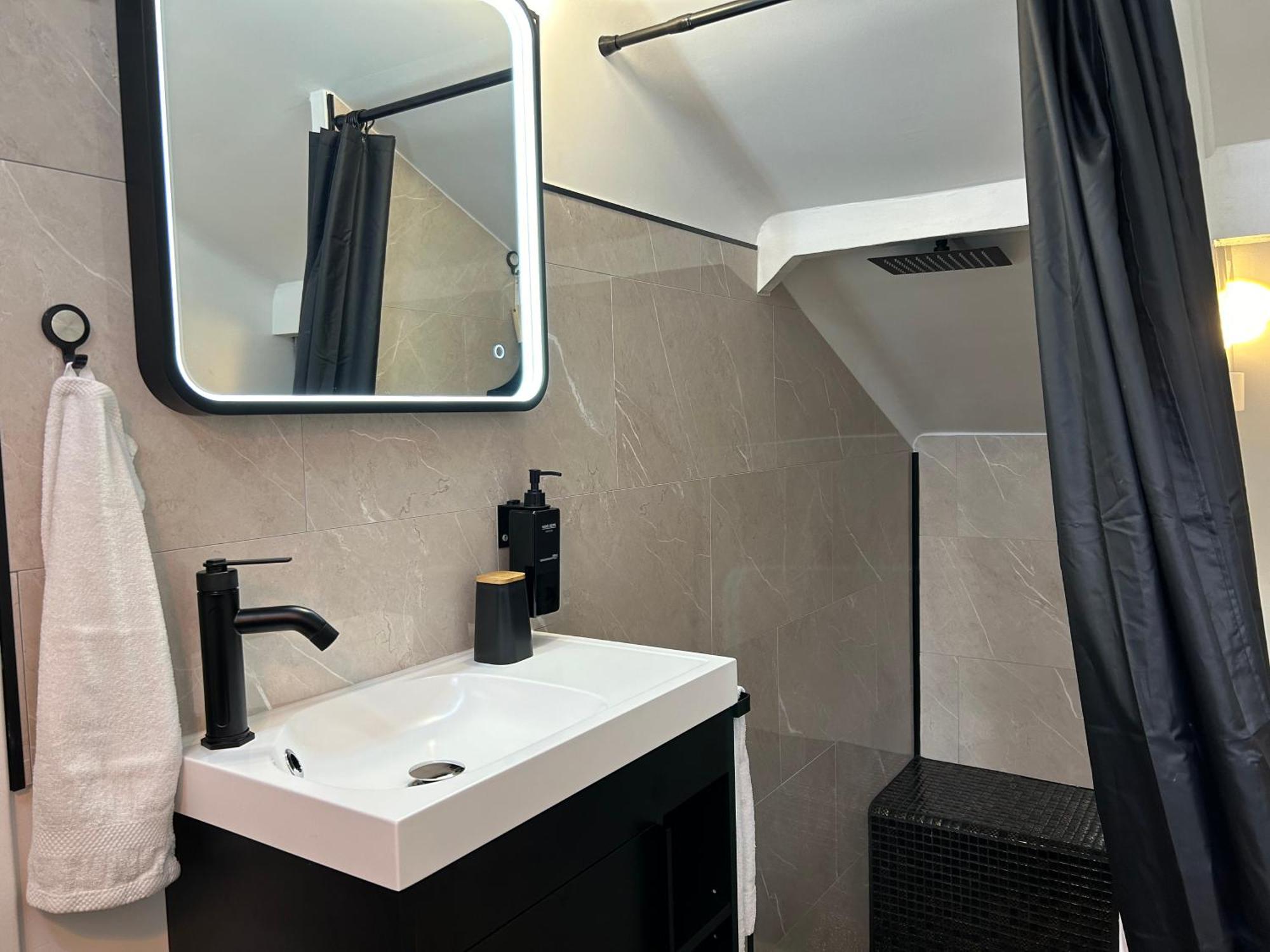 L'Evidence Bed and Breakfast Argenteuil Εξωτερικό φωτογραφία